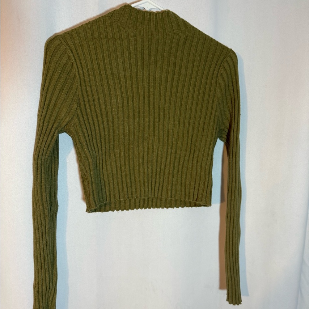 SOLD Olive Green Ribbed Knit Cropped Sweater